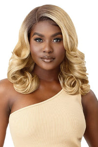 Outre Synthetic Sleeklay Part HD Lace Front Wig - FLARA - Clearance - SoGoodBB.com