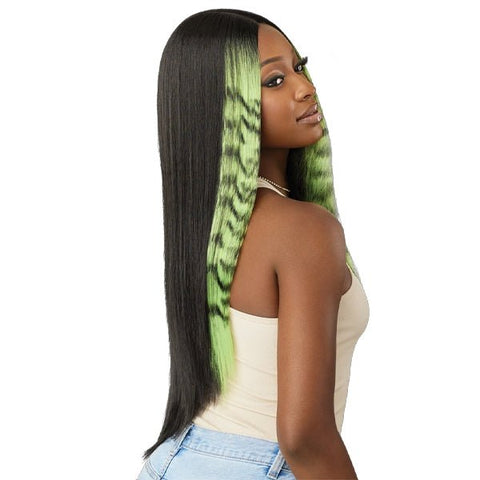 Outre Color Bomb Lace Front Wig - TYGRA - SoGoodBB.com