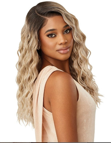 Outre Melted Hairline Synthetic Deluxe Wide HD Lace Front Wig - CARESS - SoGoodBB.com