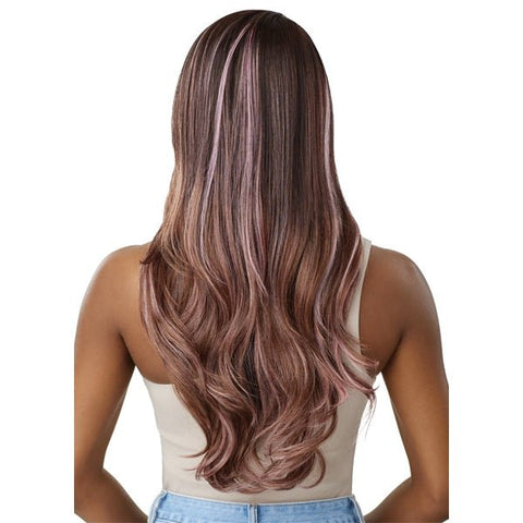 Outre Synthetic Melted Hairline HD Lace Front Wig - PRESLEY - SoGoodBB.com