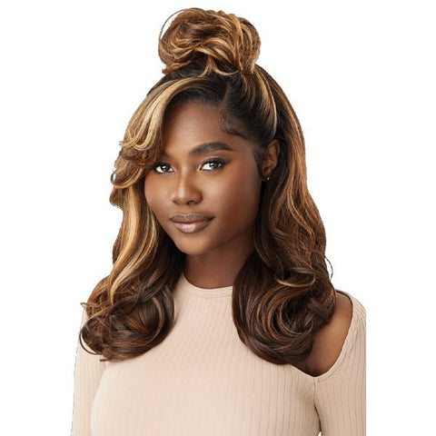 Outre Synthetic Melted Hairline HD Lace Front Wig - SHELBY - SoGoodBB.com