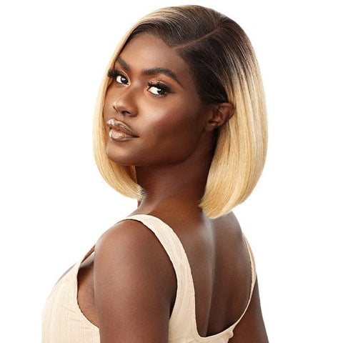 Outre Melted Hairline Synthetic Deluxe Wide HD Lace Front Wig - BREENA - SoGoodBB.com