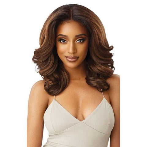 Outre Perfect Hairline Synthetic 13x4 Lace Front Wig - JULIANNE - SoGoodBB.com
