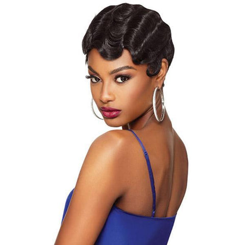 Outre Quick Weave Synthetic Full Cap Extreme Side Part Complete Cap Wig - BETTY - SoGoodBB.com