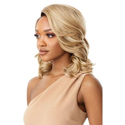 Outre Synthetic 5" Deep L-Part Swiss Lace Front Wig - DAVITA - SoGoodBB.com