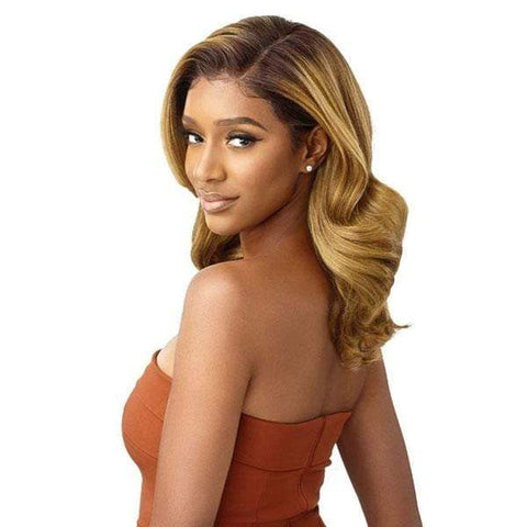 Outre Synthetic Melted Hairline HD Lace Front Wig - AMANDA - SoGoodBB.com