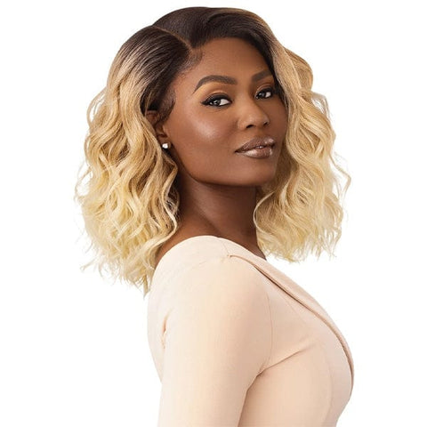 Outre Synthetic Melted Hairline HD Lace Front Wig - LEXANNE - SoGoodBB.com
