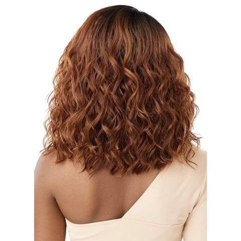 Outre Synthetic Melted Hairline HD Lace Front Wig - LEXANNE - SoGoodBB.com