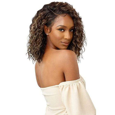 Outre Synthetic Melted Hairline HD Lace Front Wig - MCKENNA - SoGoodBB.com