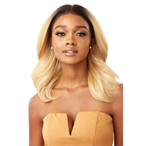 Outre Synthetic Melted Hairline HD Lace Front Wig - TORIANA - SoGoodBB.com