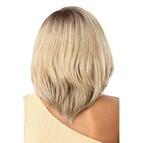 Outre Synthetic Sleeklay Part HD Lace Front Wig - ARA - SoGoodBB.com