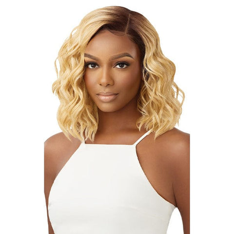 Outre Synthetic Sleeklay Part HD Lace Front Wig - NYLA - SoGoodBB.com