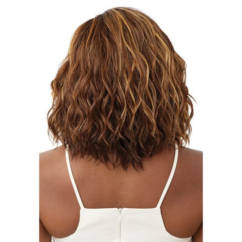 Outre Synthetic Sleeklay Part HD Lace Front Wig - NYLA - SoGoodBB.com