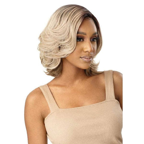 Outre Synthetic Swiss HD Lace Front Wig - ALISTAR - SoGoodBB.com